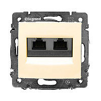 Розетка компьютерная  двойная Legrand Valena слоновая кость