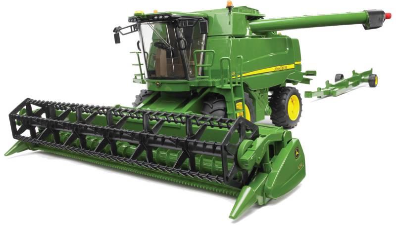 Комбайн Bruder John Deere T670i 02132