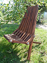 Кресло  деревянное