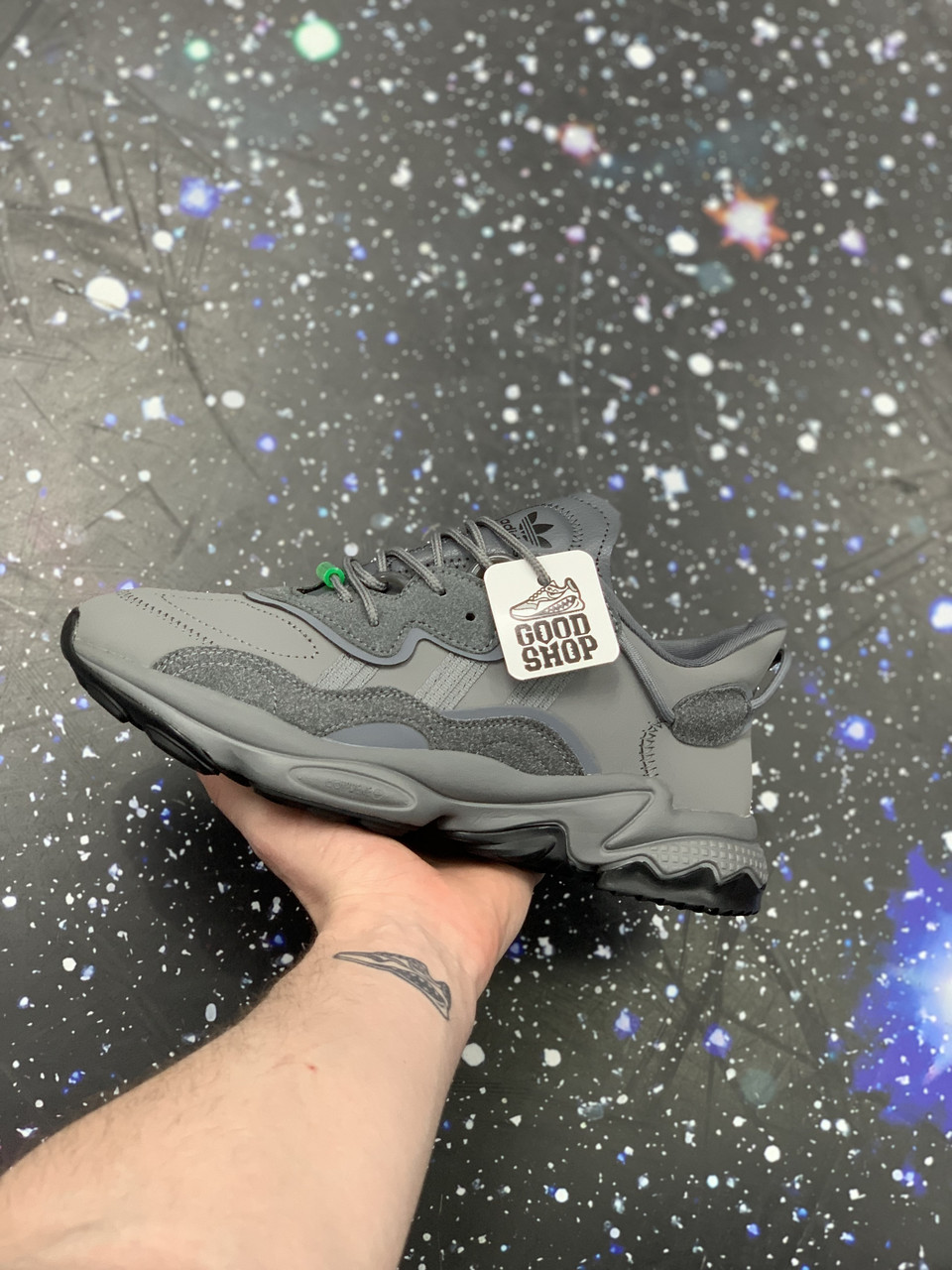 Кроссовки Adidas Ozweego Dark Grey