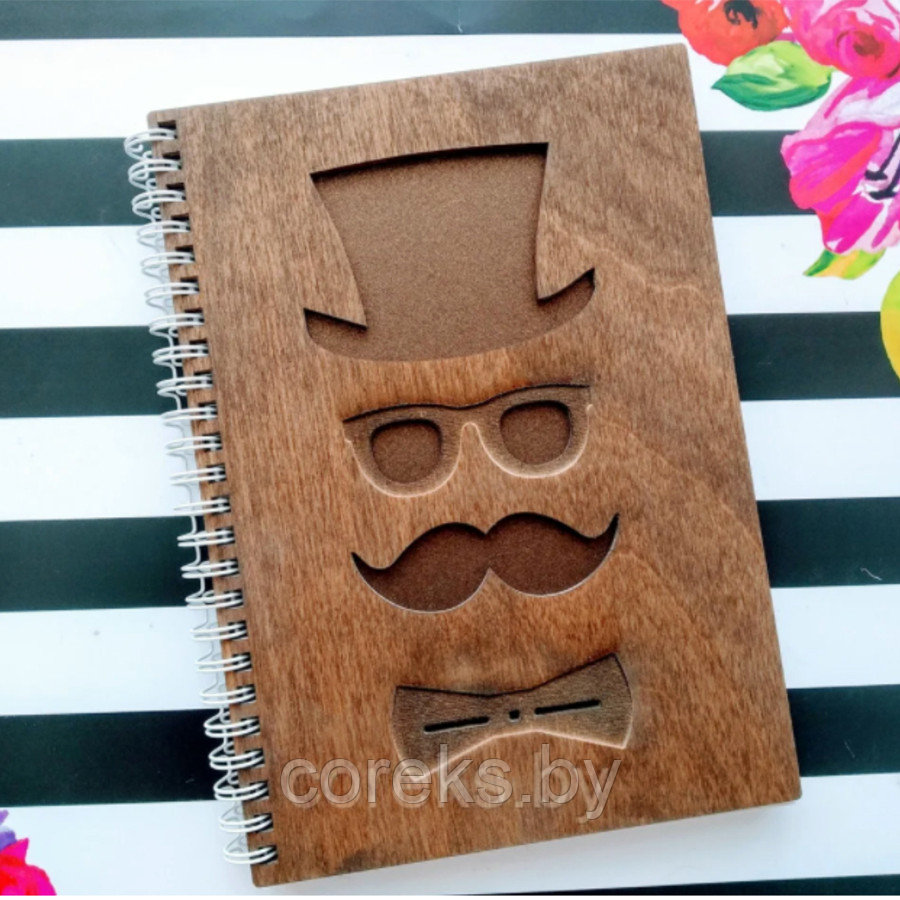 Ежедневник в деревянной обложке "Джентльмен" - фото 1 - id-p121841808
