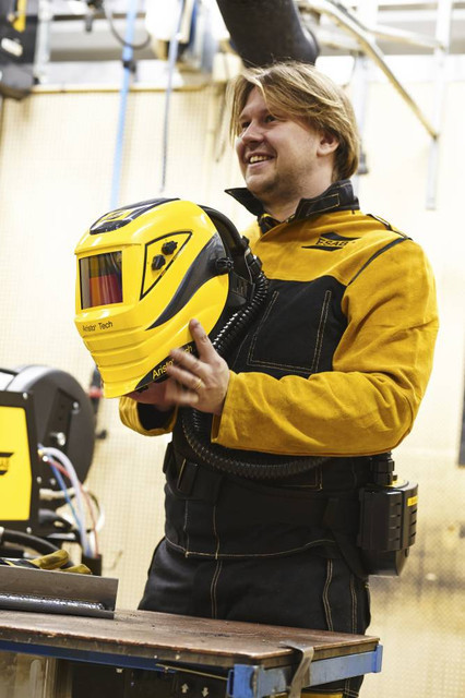  сварщика ESAB Welding L , Швеция: продажа, цена в Минске. Одежда .