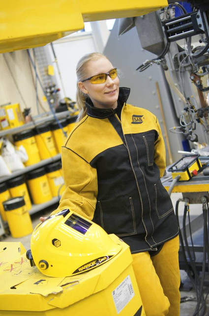  сварщика ESAB Welding L , Швеция: продажа, цена в Минске. Одежда .