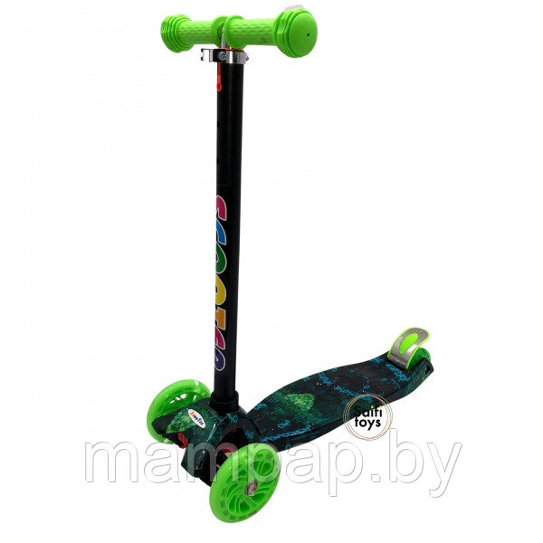 Самокат детский трехколесный MAXI SCOOTER 036Z граффити черно-зеленый