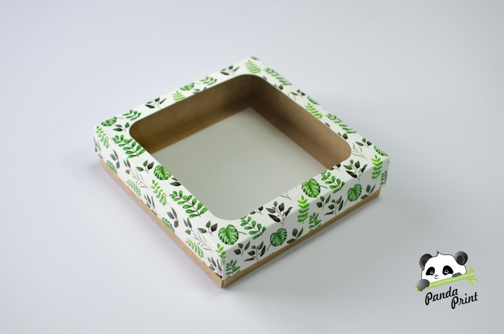 Коробка с прозрачным окном 200х200х50 Зеленые листья (крафт дно)
