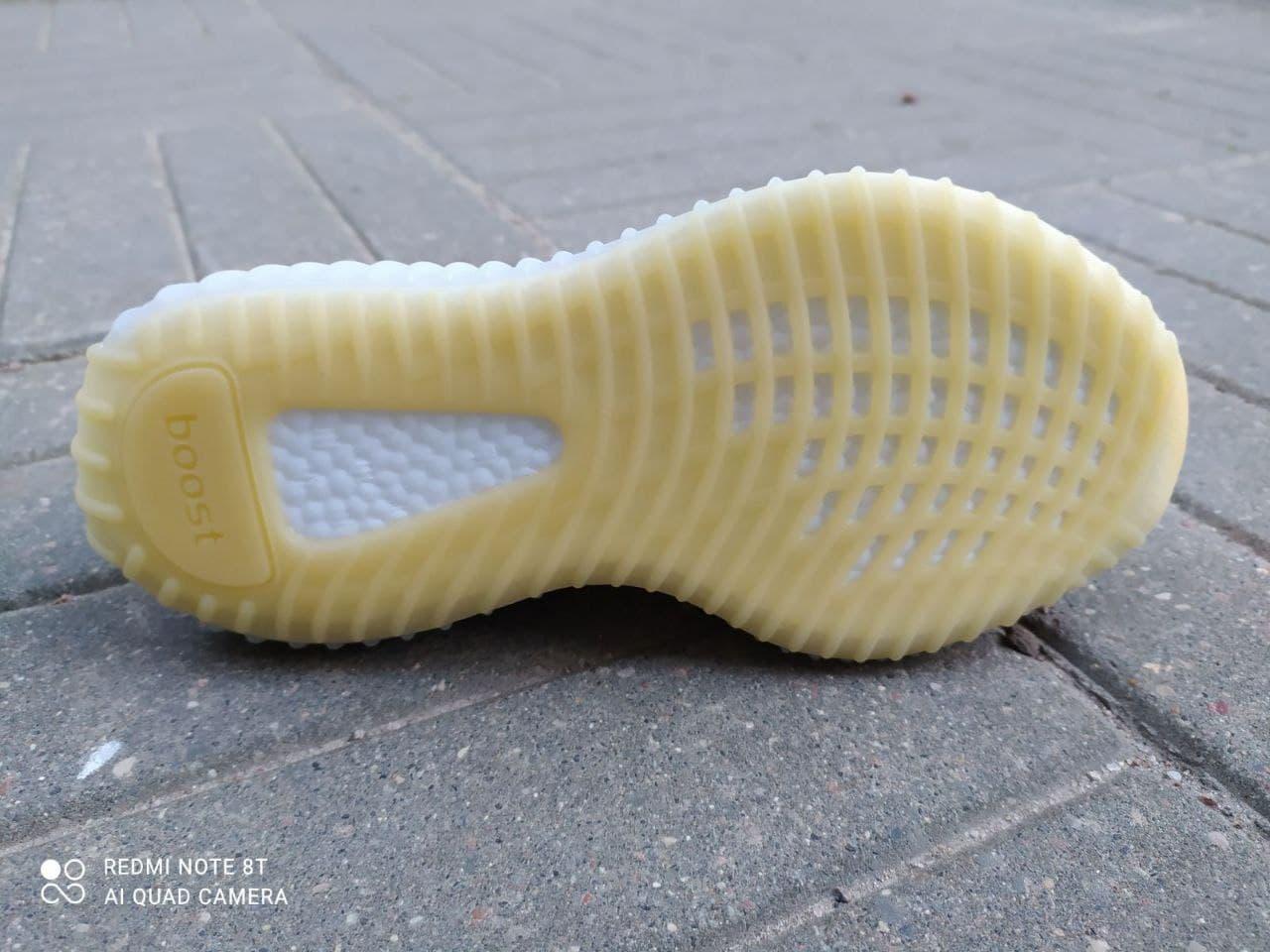 Кроссовки Adidas Yeezy Boost 350 V2 - фото 7 - id-p174798498