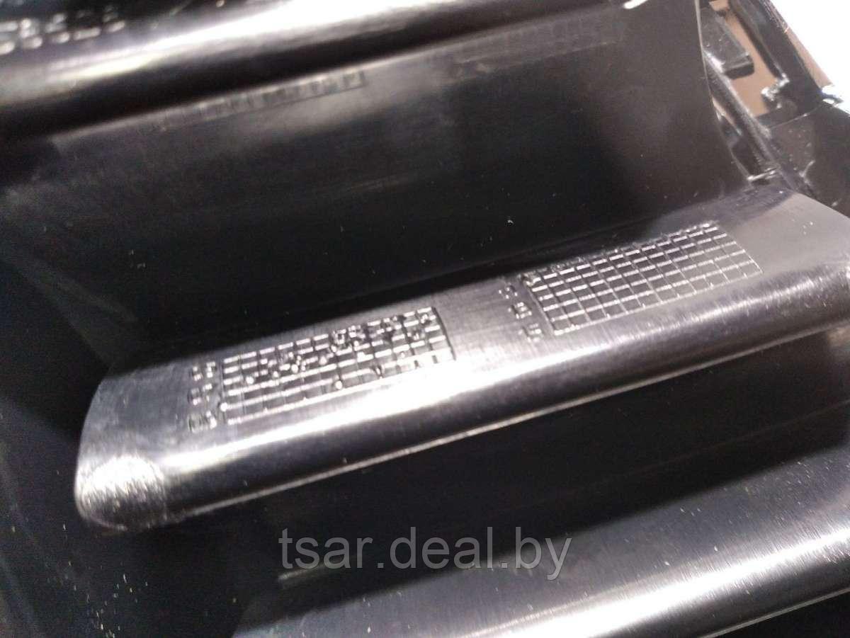 Заглушка (решетка) в бампер передний Saab 9-5 1 (12781598, 12758628) - фото 3 - id-p175031988