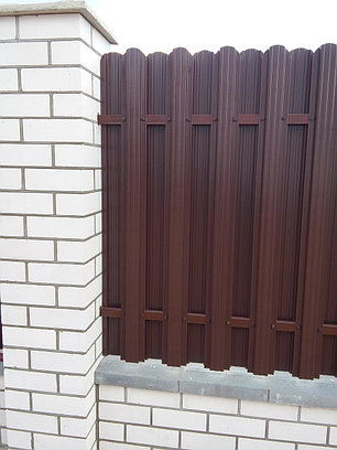 Забор из металлического штакетника (двухсторонний штакетник/двухсторонняя зашивка) высота 1,2м, фото 2