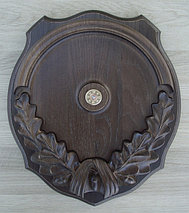 Медальон под клыки кабана из дуба
