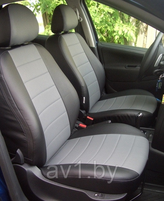Чехлы модельные Audi A4 B6 (00-07)/ Ауди А4 В6 Задняя спинка 40/60, сиденье цельное, бочки, 5 подг. - фото 1 - id-p174154561