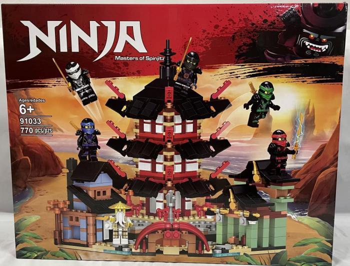 Конструктор Ninja Храм Аэроджитцу 770 дет.
Размер уп.:37,5*47,5*7