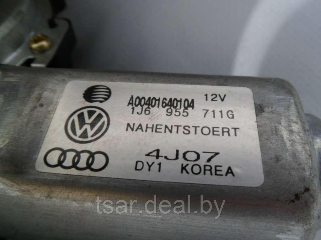 Моторчик заднего стеклоочистителя (дворника) Volkswagen Golf 5 (1J6955711G) - фото 3 - id-p175745114