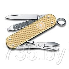 Нож-брелок Victorinox Classic Alox Limited Edition 0.6221.L19