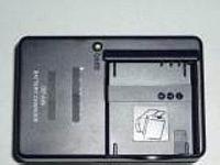 Зарядное устройство Panasonic DE-A40 для аккумуляторов Panasonic DMW-BCE10E, S008