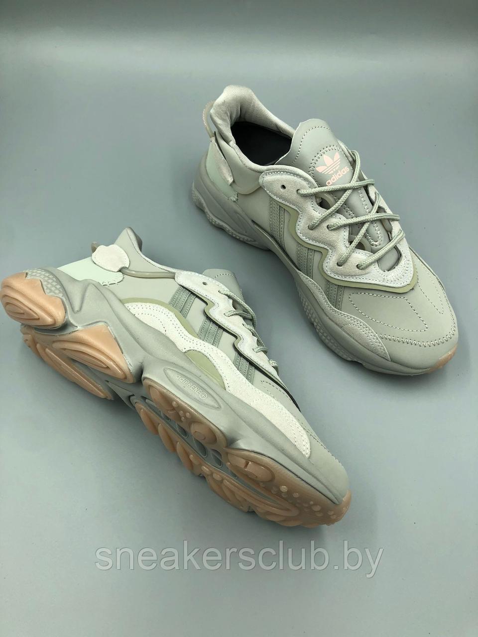 Кроссовки женские Adidas Ozweego бежевые кожа