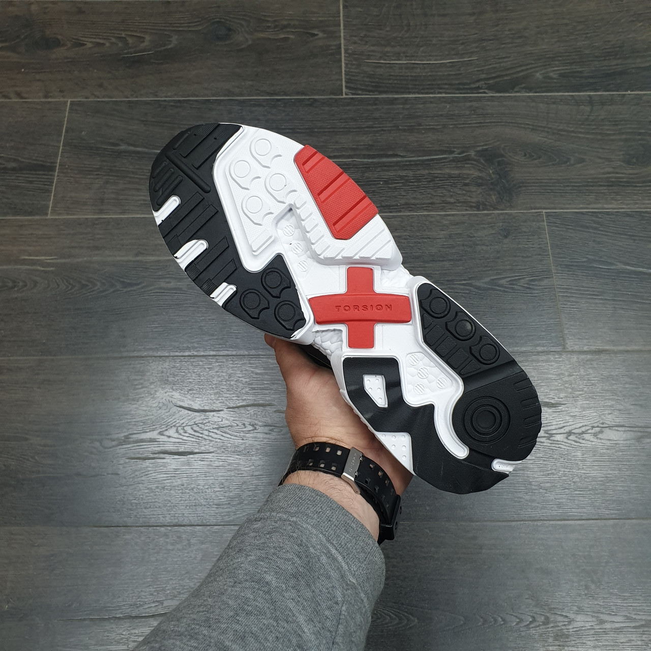 Adidas hotsell zx 80