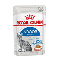 ROYAL CANIN Корм ROYAL CANIN Indoor Sterilised в соусе 85г аппетитные кусочки для взрослых кошек