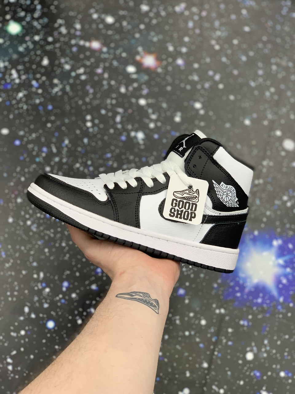 Кроссовки Air Jordan 1 Black White