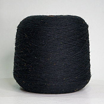 Пряжа: 100 % джутовая нить, Art: Juta, Interfil, черный, 700 м/100 гр.