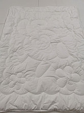 Одеяло детское стеганое 110x145 (дизайн- "Крош"), для мальчиков, картинка выстрочена на всей поверхности.
