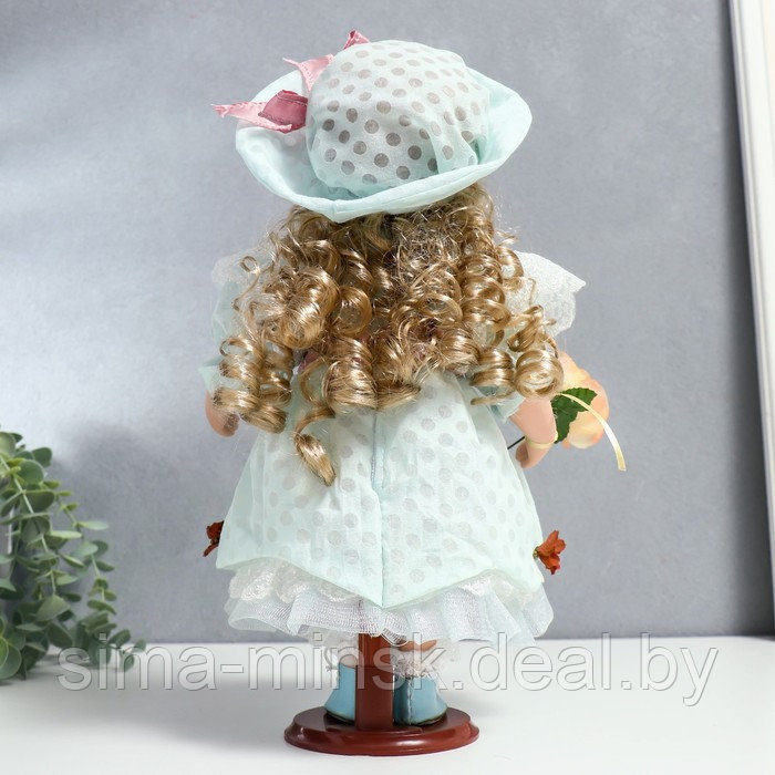 Кукла коллекционная керамика "Люси в голубом платье, шляпке и с цветами" 30 см - фото 4 - id-p176276871
