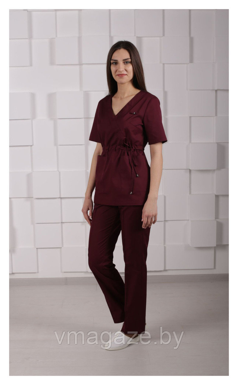 Медицинская женская блуза (без отделки, цвет бордовый) - фото 1 - id-p176439285
