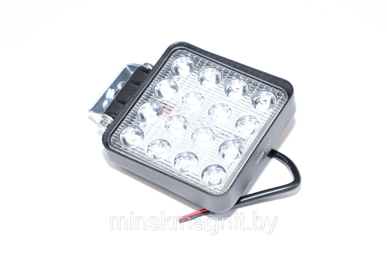 Фара дополнительная светодиодная квадратная, расс. свет, 27W 16 L AE48S-16LED-42PC РФ - фото 2 - id-p176494312