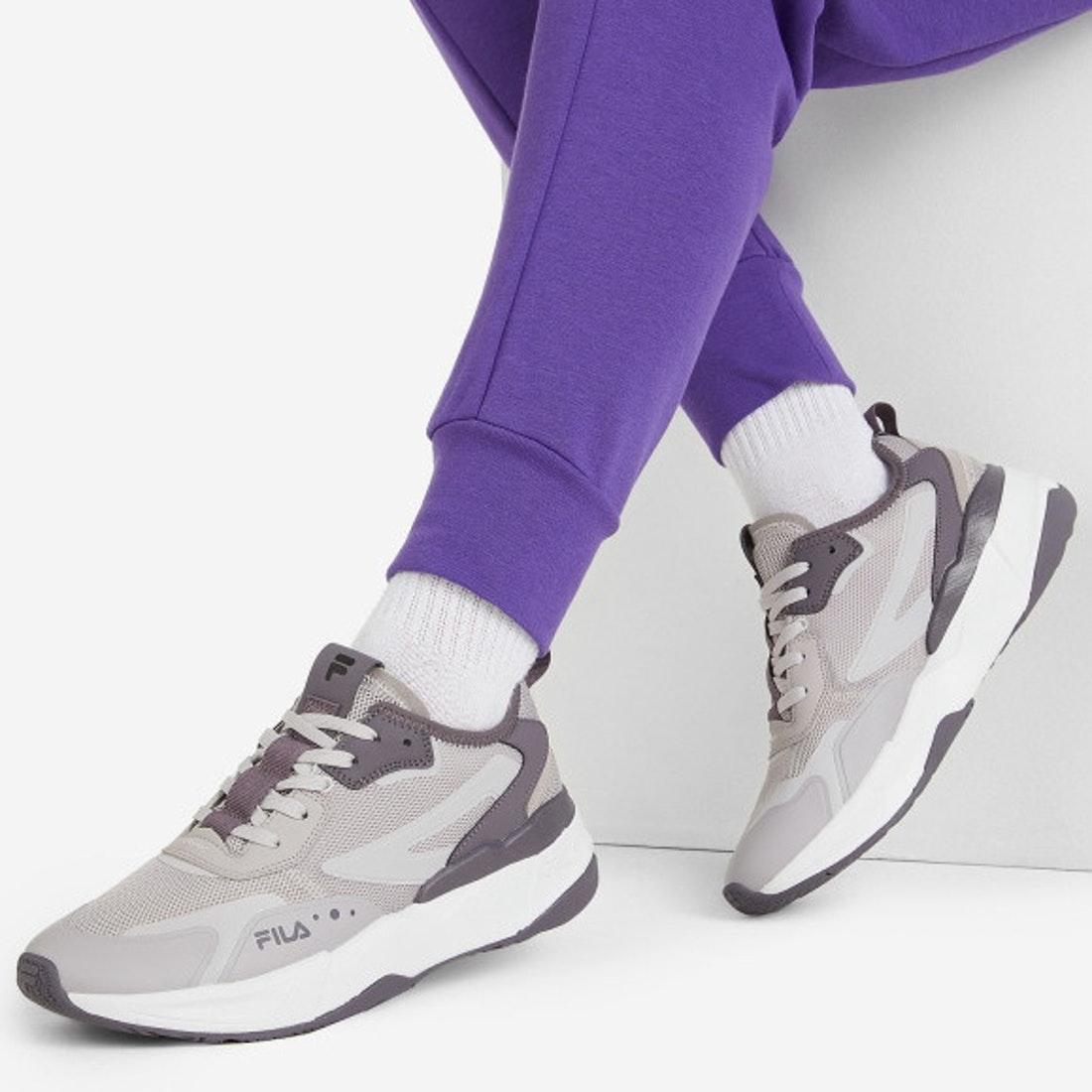 Женские кроссовки
Fila Chain