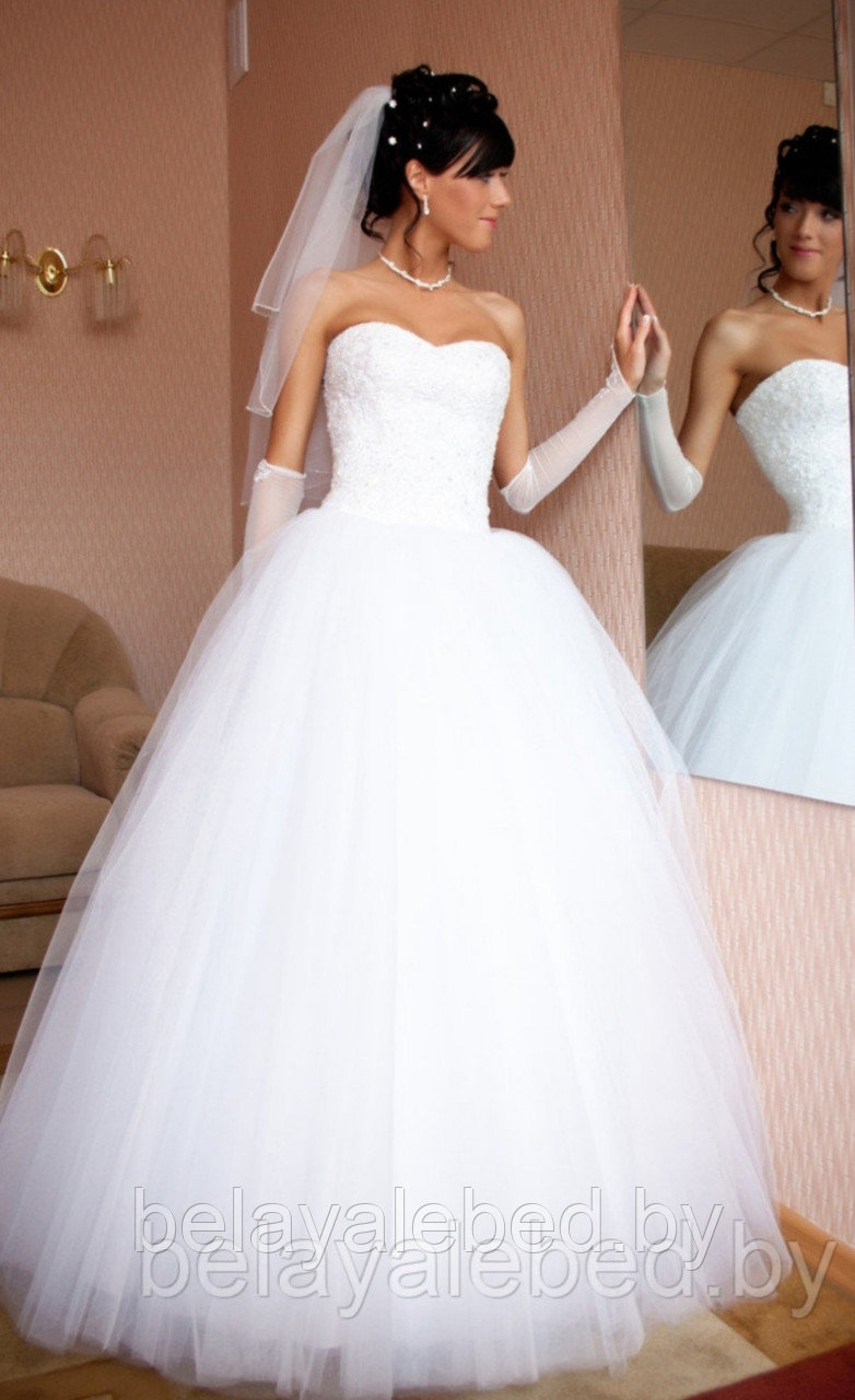 Свадебное платье пышное 38-40-42 размер