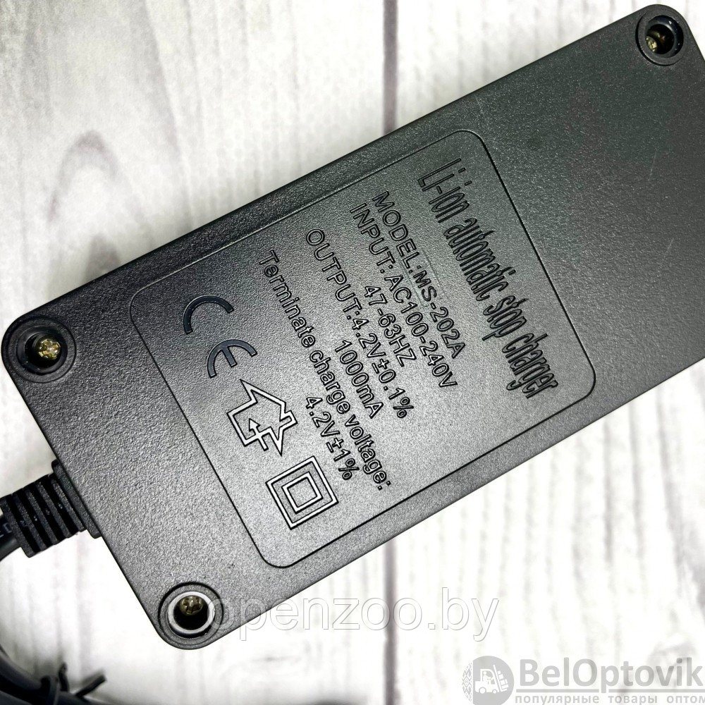 Двойное зарядное устройство ZJ-3309 для литий-ионных аккумуляторов типа 18650/1000mA Упаковка пакет - фото 3 - id-p174899599