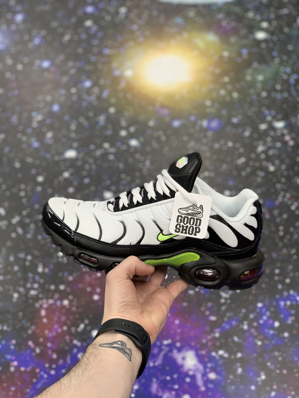 Кроссовки Nike Tn+ Black White Green