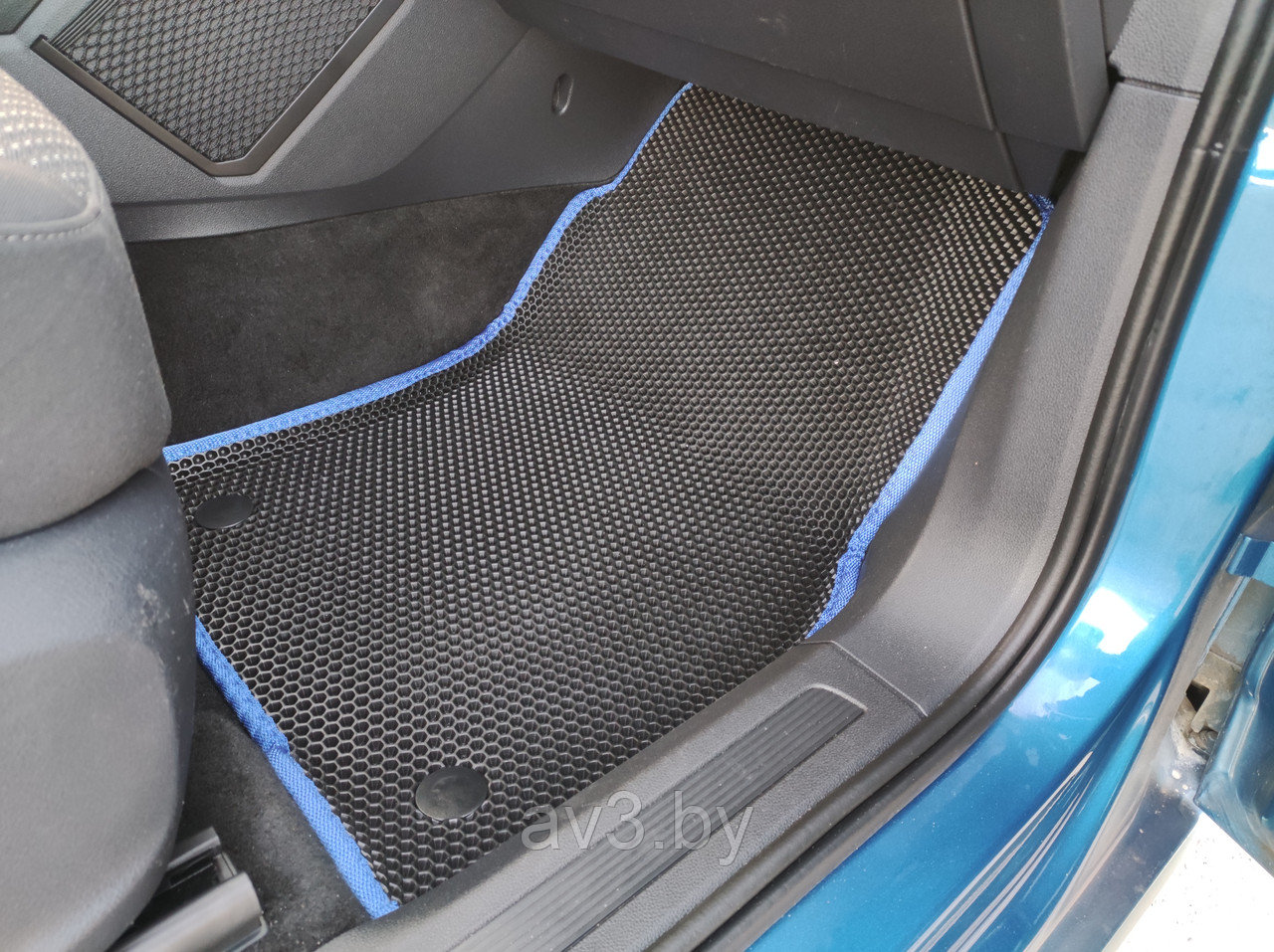 Коврики в салон EVA Volkswagen Touran 3 2015 - (3D) / Фольксваген Туран - фото 4 - id-p176882572