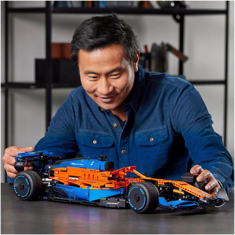 Конструктор Lego Technic 42141 Гоночный автомобиль McLaren Formula 1 - фото 6 - id-p176984626