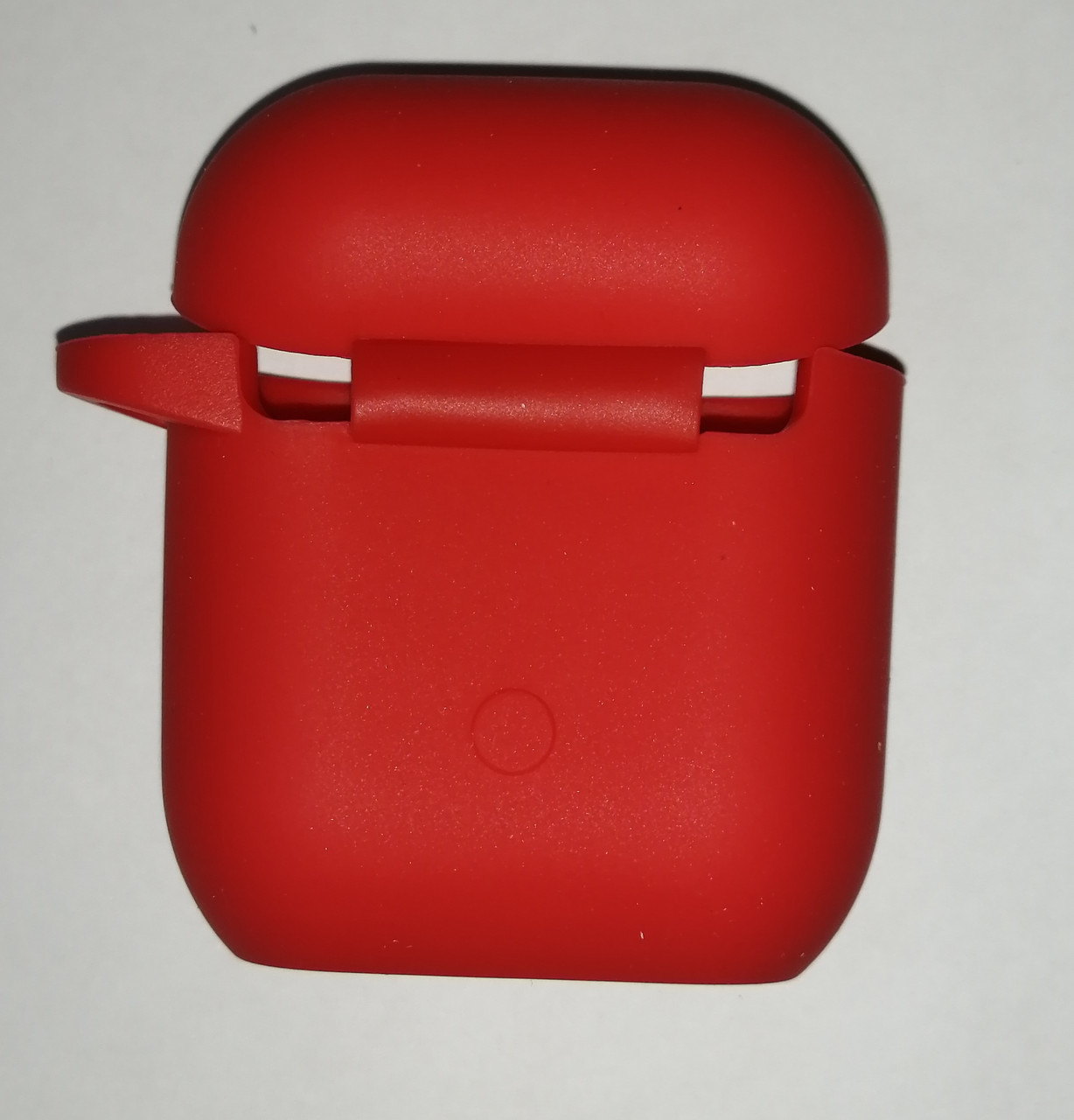 Чехол для Apple Airpods 1 / 2 Silicon case (красный) - фото 1 - id-p177165327