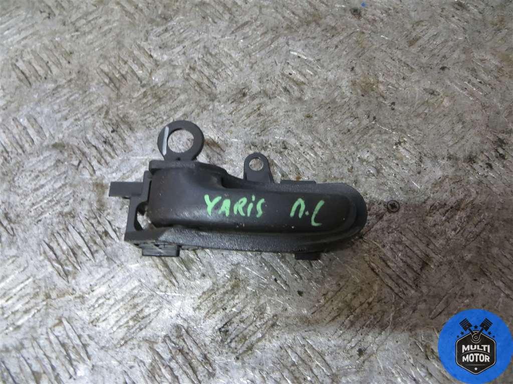 Ручка внутренняя передняя левая TOYOTA YARIS I (1999-2005) 1.0 i 1SZ-FE - 65 Лс 2002 г. - фото 1 - id-p177290300