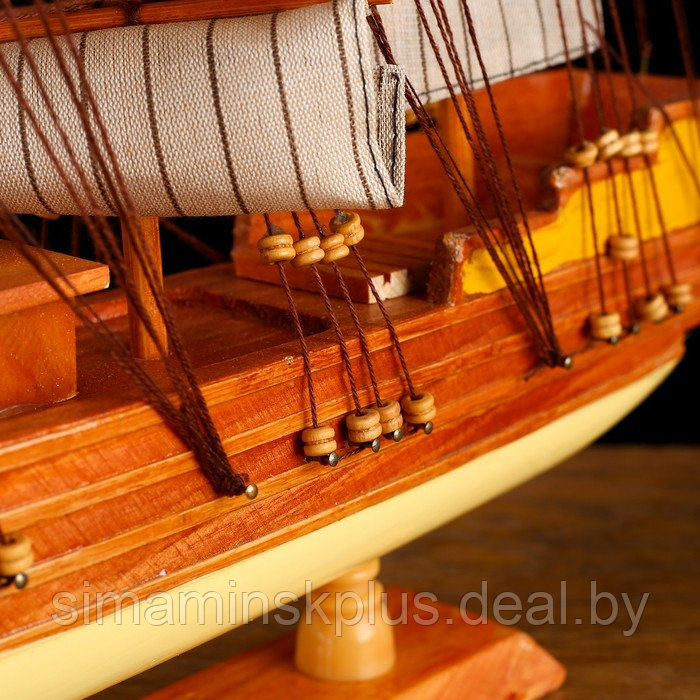 Корабль сувенирный средний «Диана», светлое дерево, паруса бежевые, 10×50×45 см - фото 5 - id-p177015861