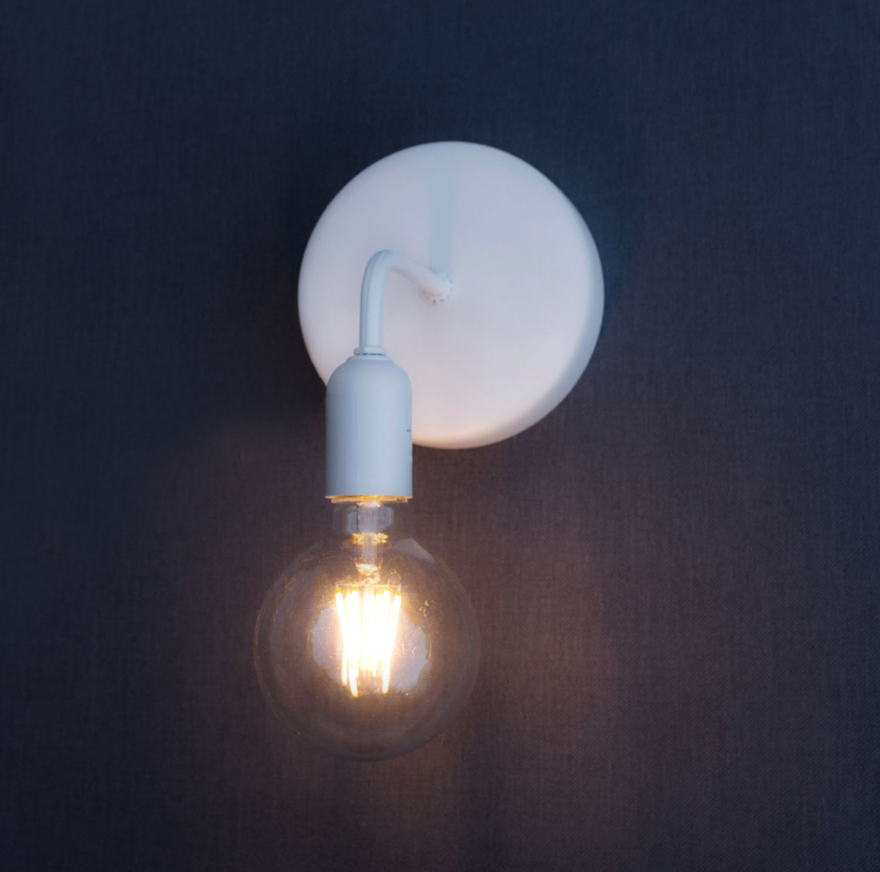 Белый настенный светильник в стиле лофт - фото 5 - id-p177336382