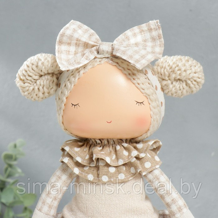 Кукла интерьерная "Малышка с бантом в волосах, с цветочком" 35,5х13,5х20 см - фото 5 - id-p177495343