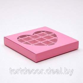 Коробка для 25 конфет Сердце розовая 22*22*3,5см - фото 1 - id-p177591262