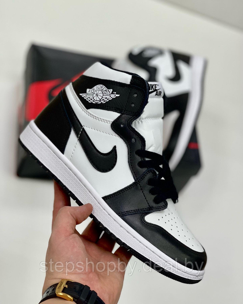 Кроссовки Nike Air Jordan 1 Retro High OG Black White размер 45 - фото 1 - id-p177619489