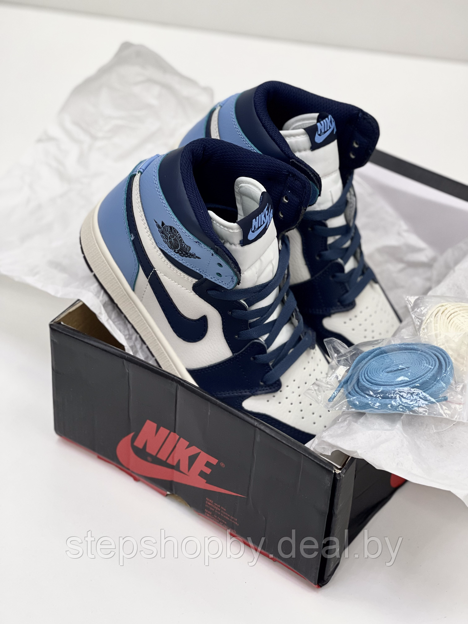 Кроссовки Nike AIR JORDAN 1 RETRO HIGH OG OBSIDIAN UNIVERSITY BLUE - фото 1 - id-p177708146