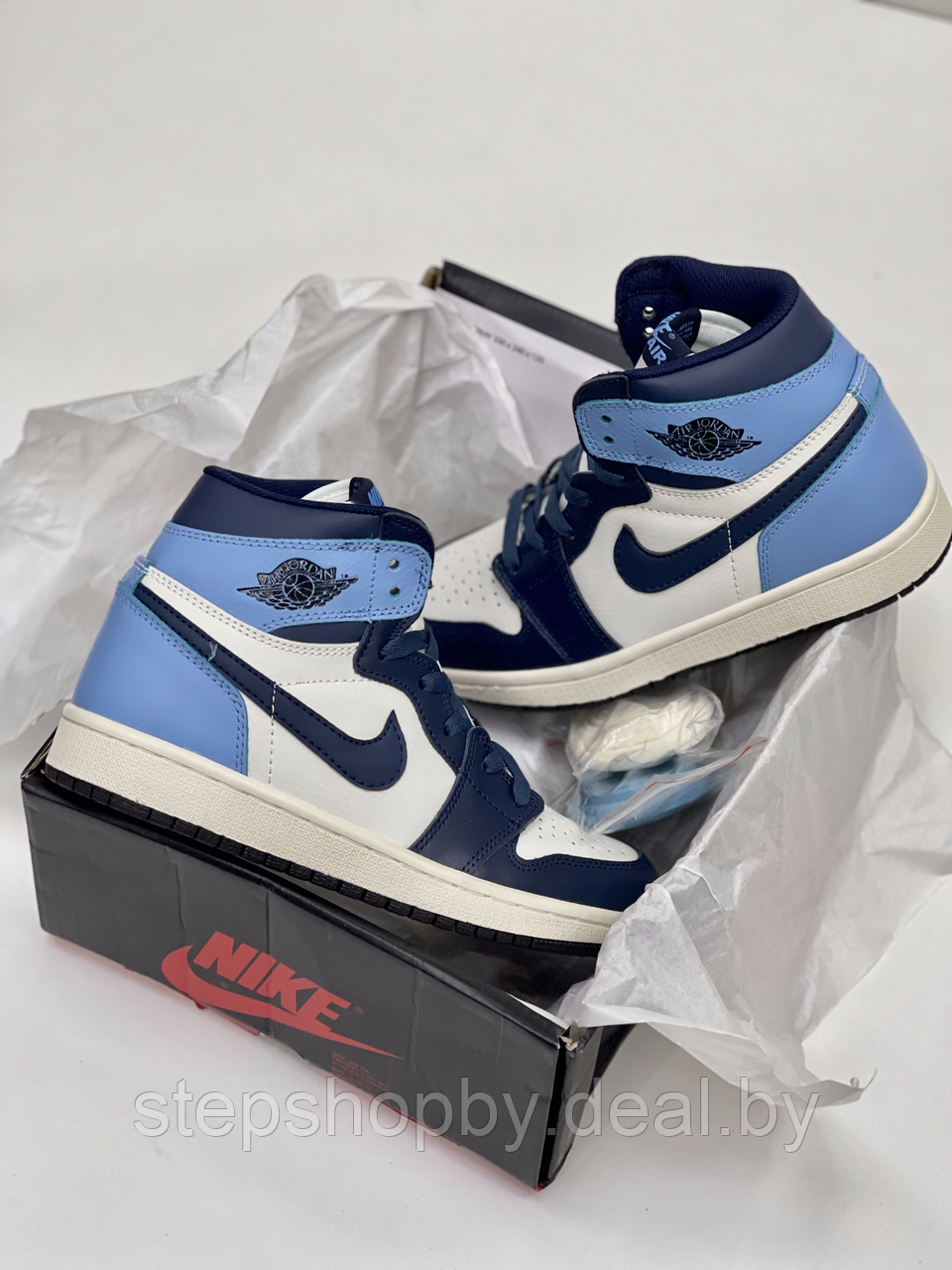 Кроссовки Nike AIR JORDAN 1 RETRO HIGH OG OBSIDIAN UNIVERSITY BLUE - фото 2 - id-p177708146