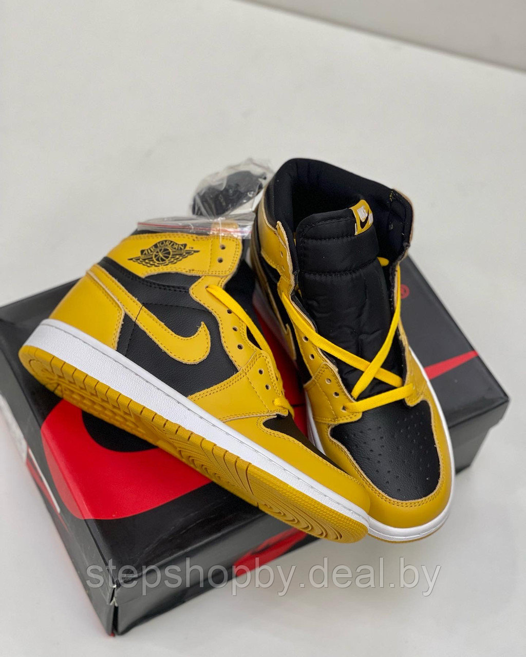 Кроссовки Nike Air Jordan 1 High Pollen размер 41 - фото 2 - id-p177712762