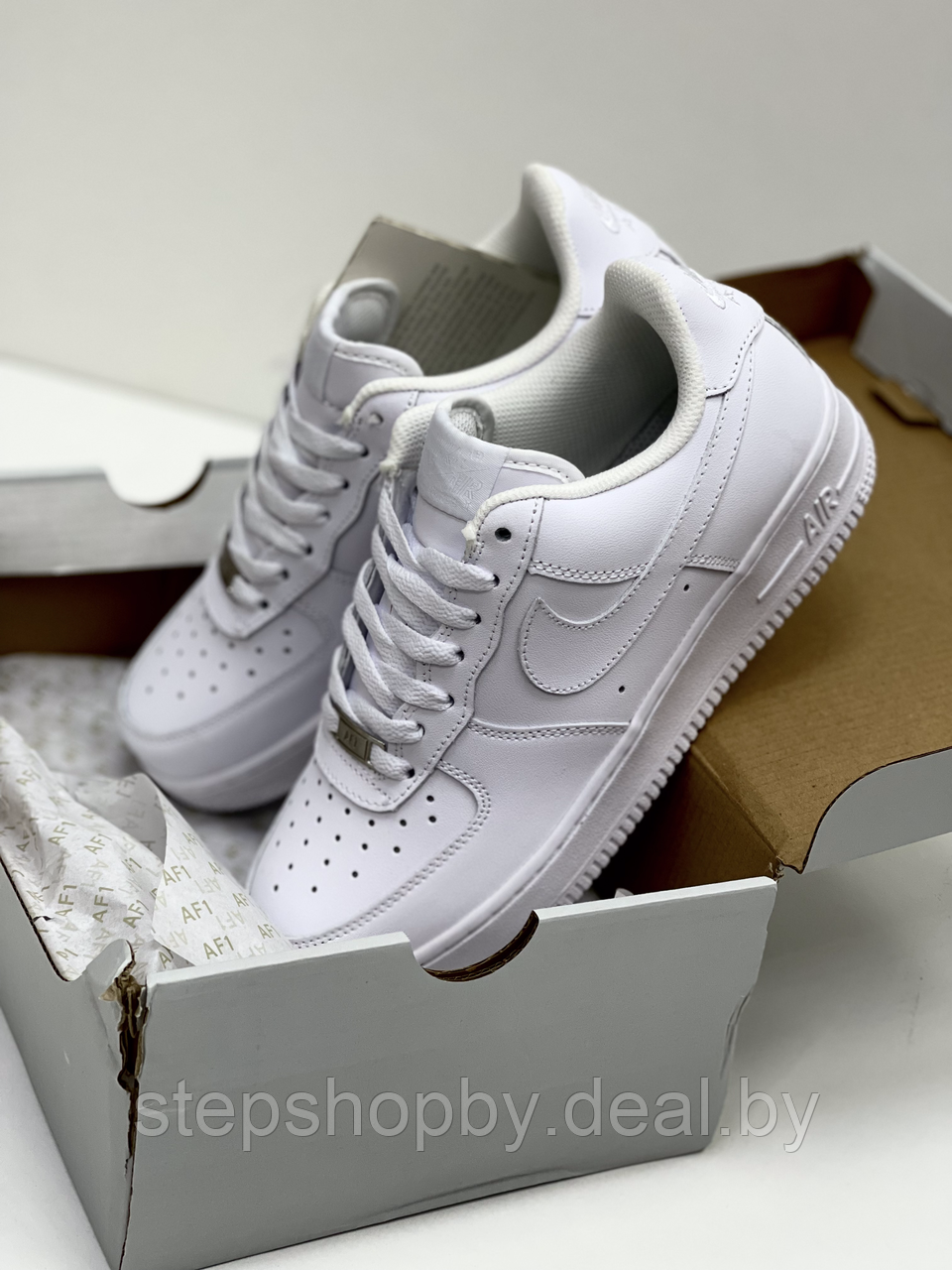 Кроссовки Nike Air Force 1 '07 white размер 40 - фото 1 - id-p177725382