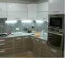 Угловая кухня из готовых модулей с фасадами из акрилового пластика, фото 9