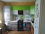 Угловая кухня из готовых модулей с фасадами из акрилового пластика, фото 2