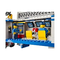Конструктор Bela 10420 Urban "Мобильный отряд полиции" (аналог Lego City 60044) 394 детали, фото 3