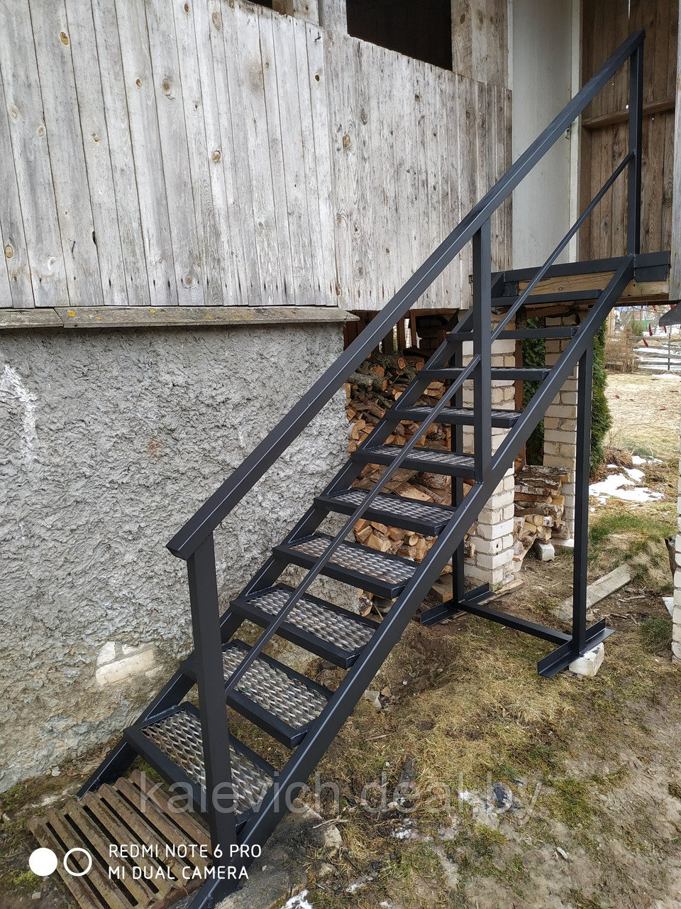 Изготовление металлических лестниц - фото 1 - id-p177998226