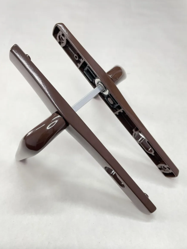 Ручка для замка в калитку Евро-25 нажимная межосевое расстояние 85 мм. цвет-коричневый - фото 3 - id-p178037749