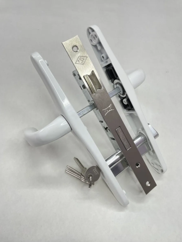 Комплект замка в калитку (полный комплект) - ручки 36/85, сердцевина ключ-ключ цвет-белый - фото 4 - id-p178044966